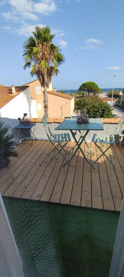 Suite Avec Tropezienne Vue Mer Hyeres Exterior photo