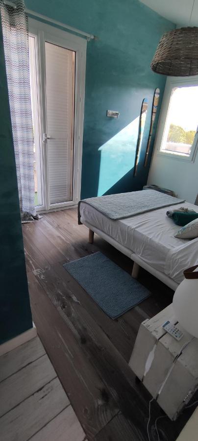 Suite Avec Tropezienne Vue Mer Hyeres Exterior photo